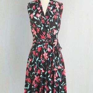 Modcloth Karina Dress Ruby in Pink Lily M/L